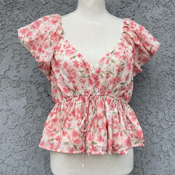 Puff Sleeve Crop Blouse Peplum Top Floral All in Favor Size Medium - Picture 2 of 9